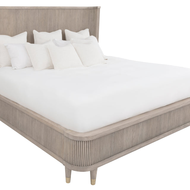 Fairfield Chair Everett Bed (sku: 8030-QB)