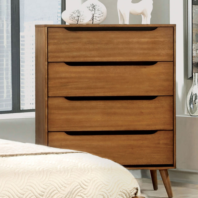 lennart-chest