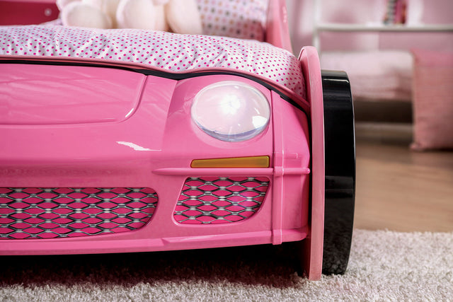 pretty-girl-car-bed-twin-bed