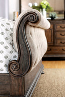 lysandra-queen-bed