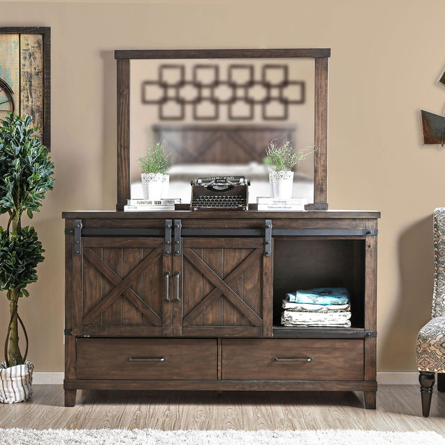 bianca-dresser