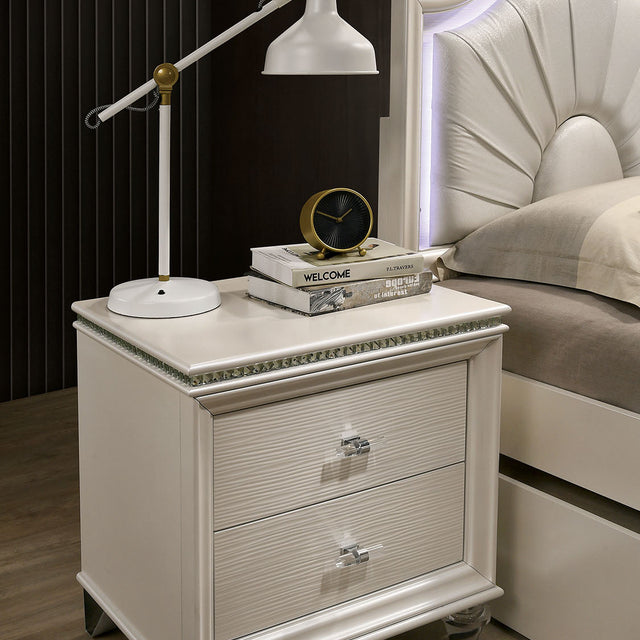allie-nightstand