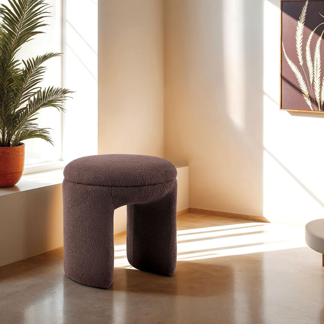 janetta-stool