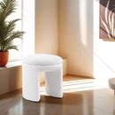 janetta-stool