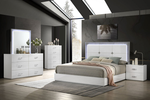stoholm-queen-bed