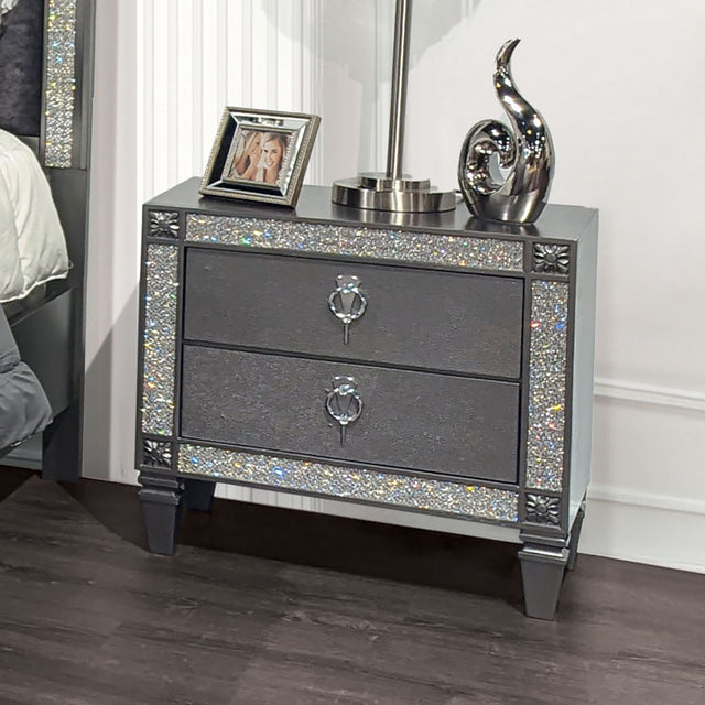 lyanne-nightstand