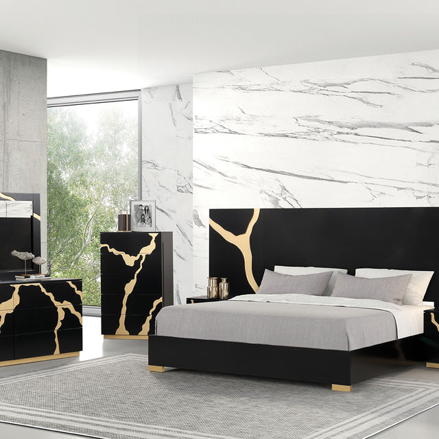 goldsberg-queen-panel-bed-with-extended-panel