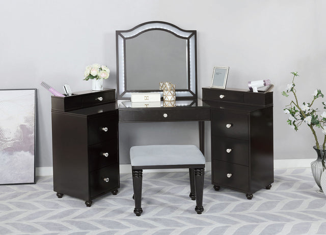 tracie-vanity-set