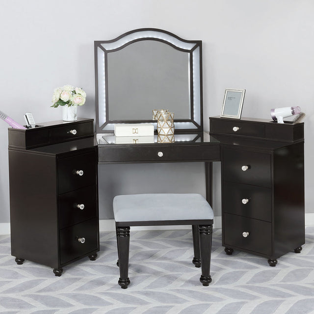 tracie-vanity-set