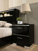 carlie-queen-bed