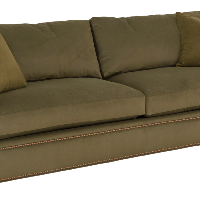 Fairfield Chair Chesterfield Sofa w/2 Contrast Pillows (sku: P-2604-93-A)