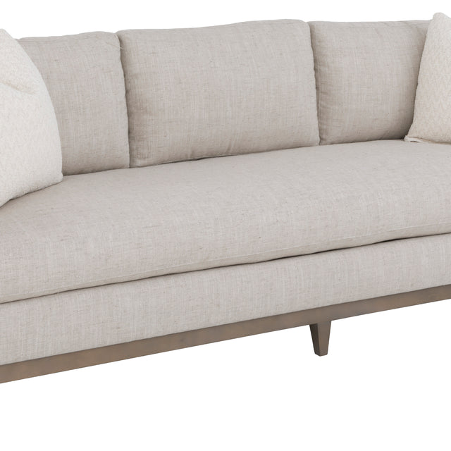 Fairfield Chair Mercer Grande Sofa w/2 Contrast Pillows (sku: P-2750-96-A)