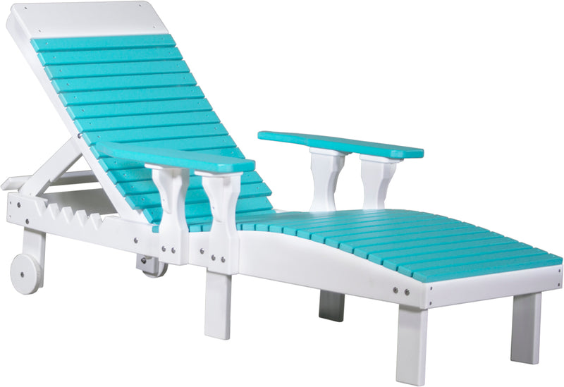 Lounge Chair by LuxCraft