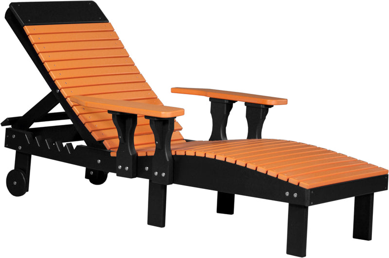 Lounge Chair by LuxCraft