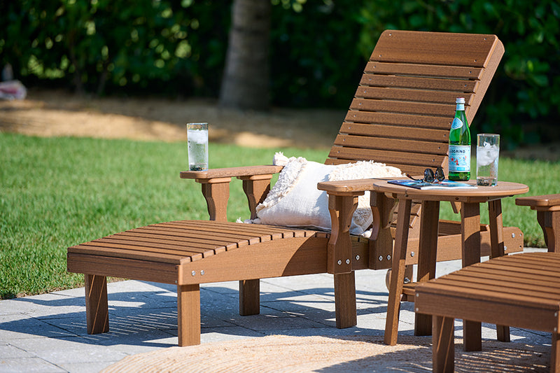 Lounge Chair by LuxCraft