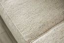 delgada-loveseat